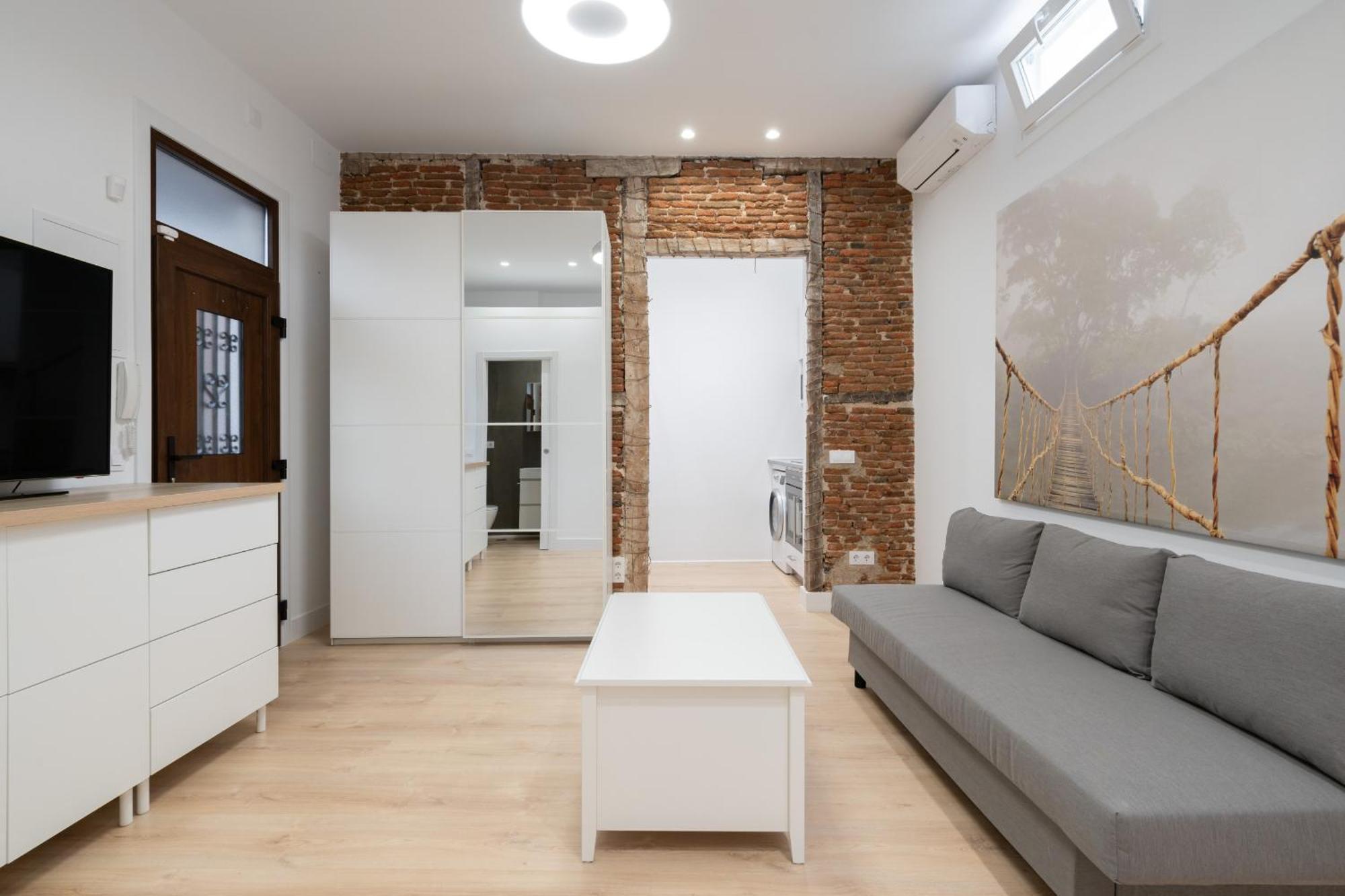 Loft Para 4 Personas En Cuatro Caminos Alquiler Temporal Madrid Exterior foto